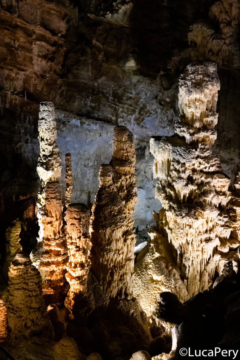 Visita alle Grotte di Frasassi: orari, prezzi, biglietti, come vestirsi e percorsi